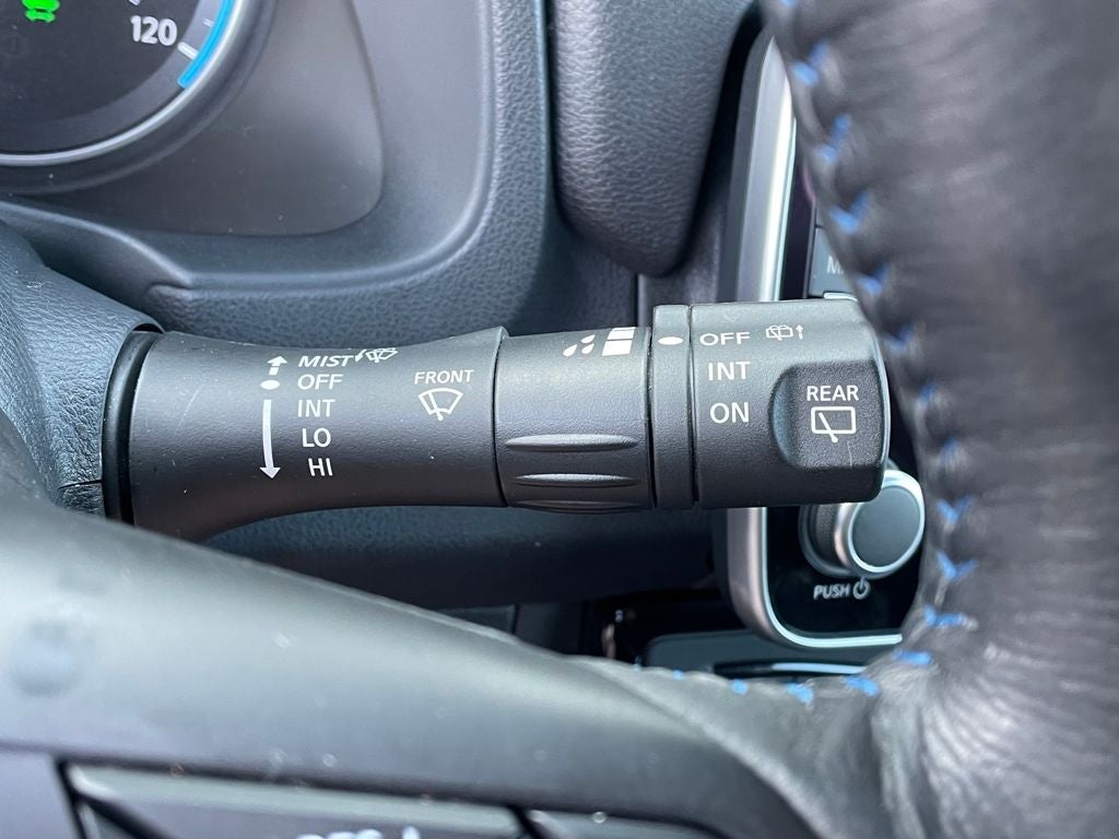 2022 Nissan Leaf SV Plus