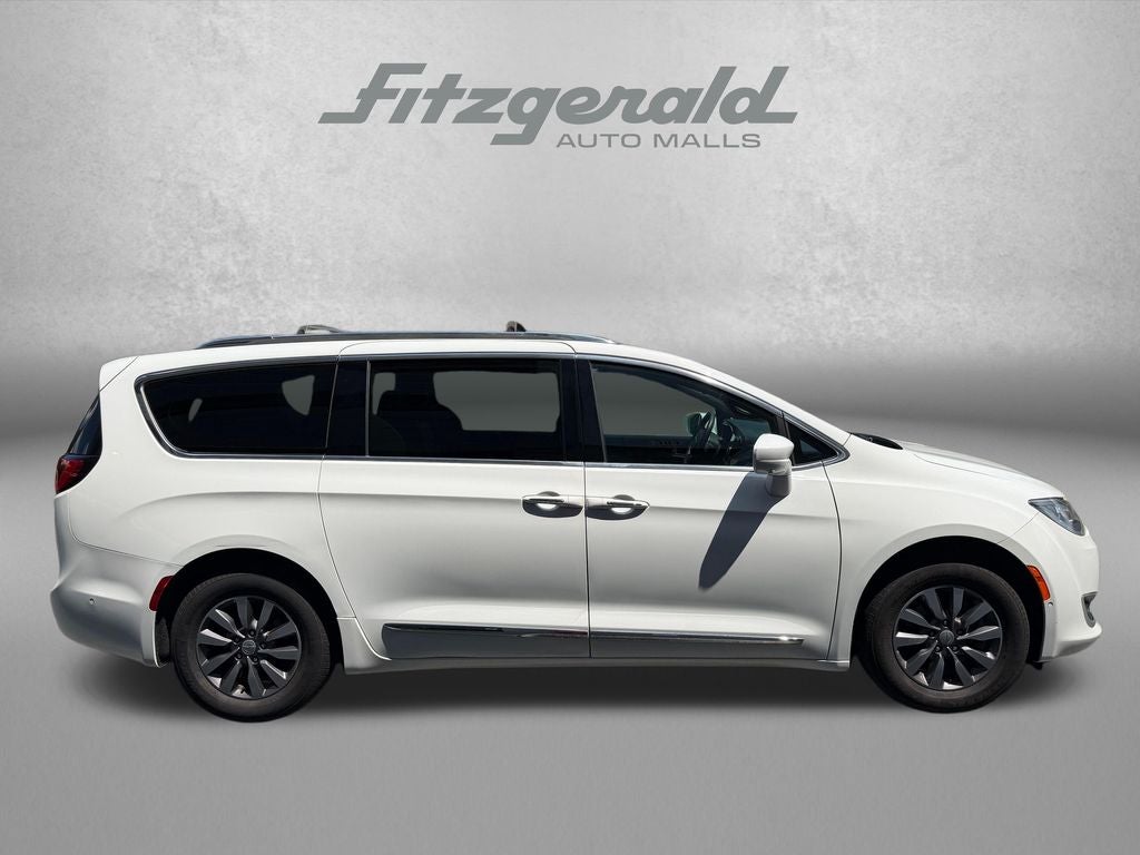 2020 Chrysler Pacifica Touring L Plus