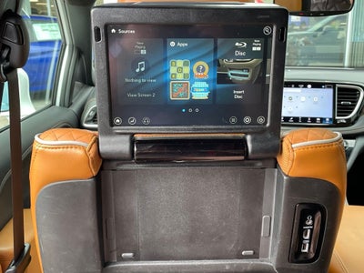 2021 Chrysler Pacifica Hybrid Pinnacle