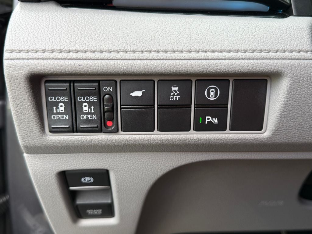 2021 Honda Odyssey Elite