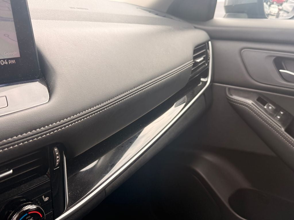 2026 Nissan Rogue SL
