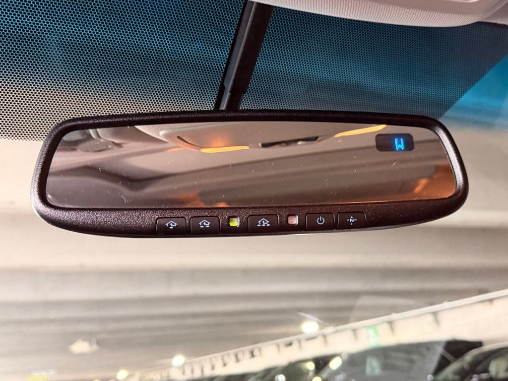 2017 Toyota Sienna XLE Premium 8 Passenger