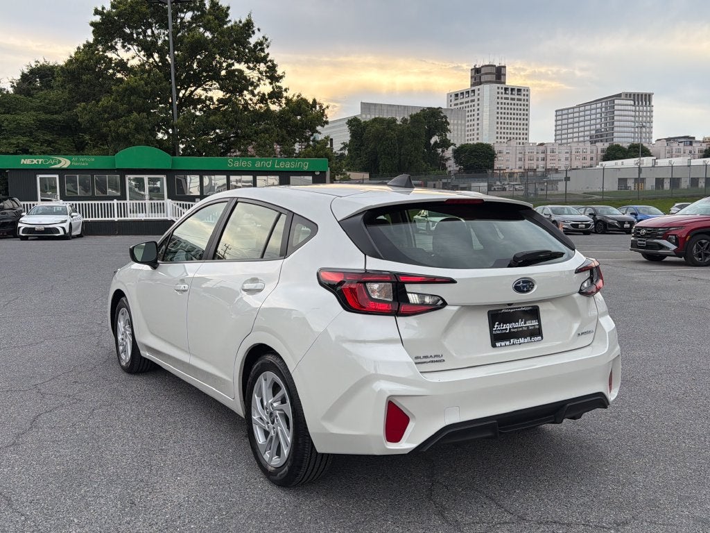2025 Subaru Impreza Base
