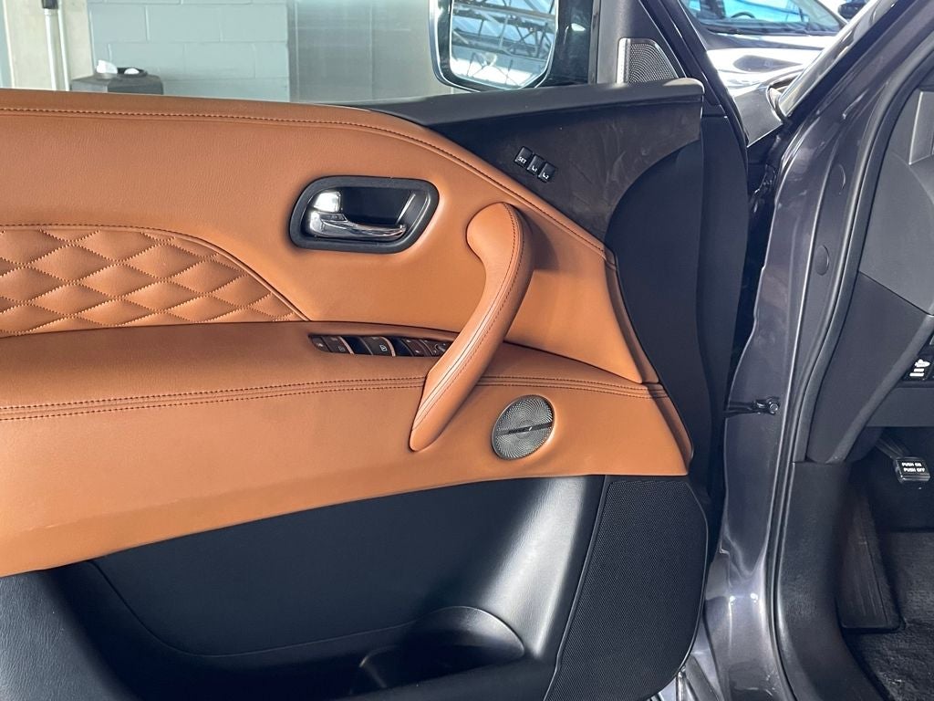 2023 INFINITI QX80 Sensory