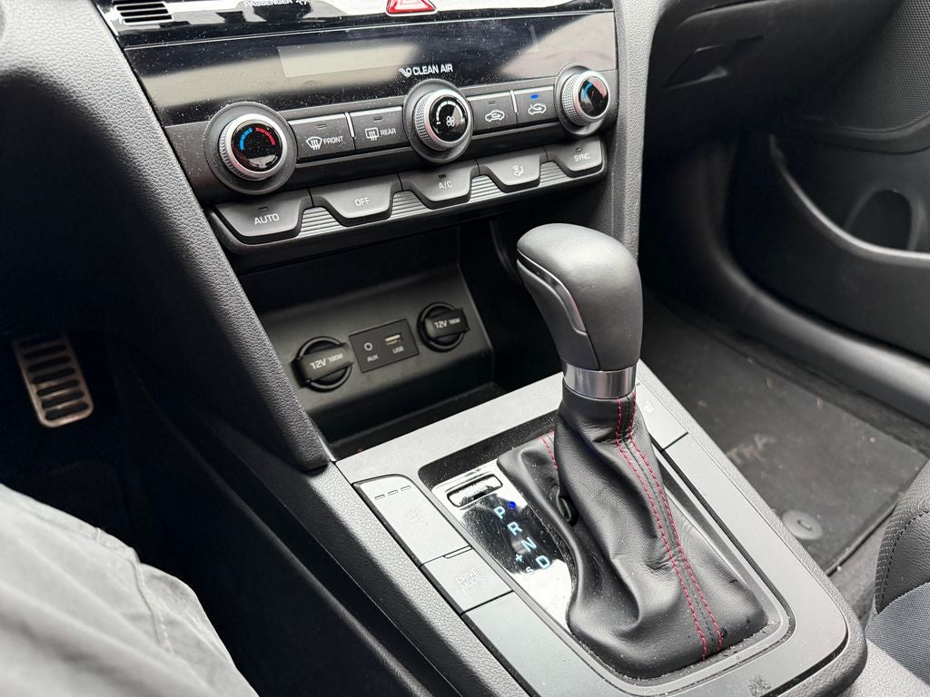 2020 Hyundai Elantra Sport