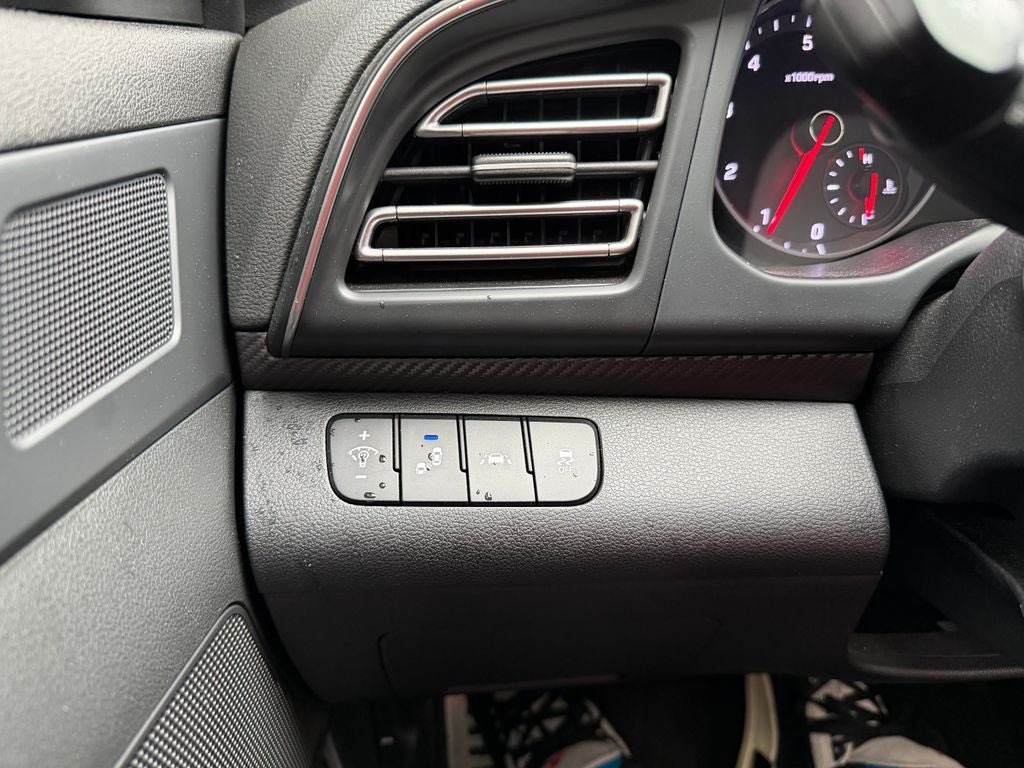 2020 Hyundai Elantra Sport