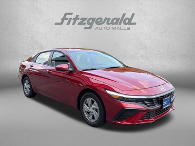 2025 Hyundai Elantra SE