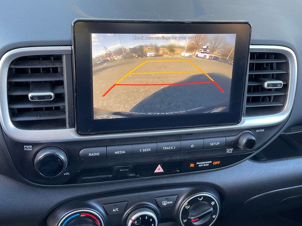 2022 Hyundai Venue SE