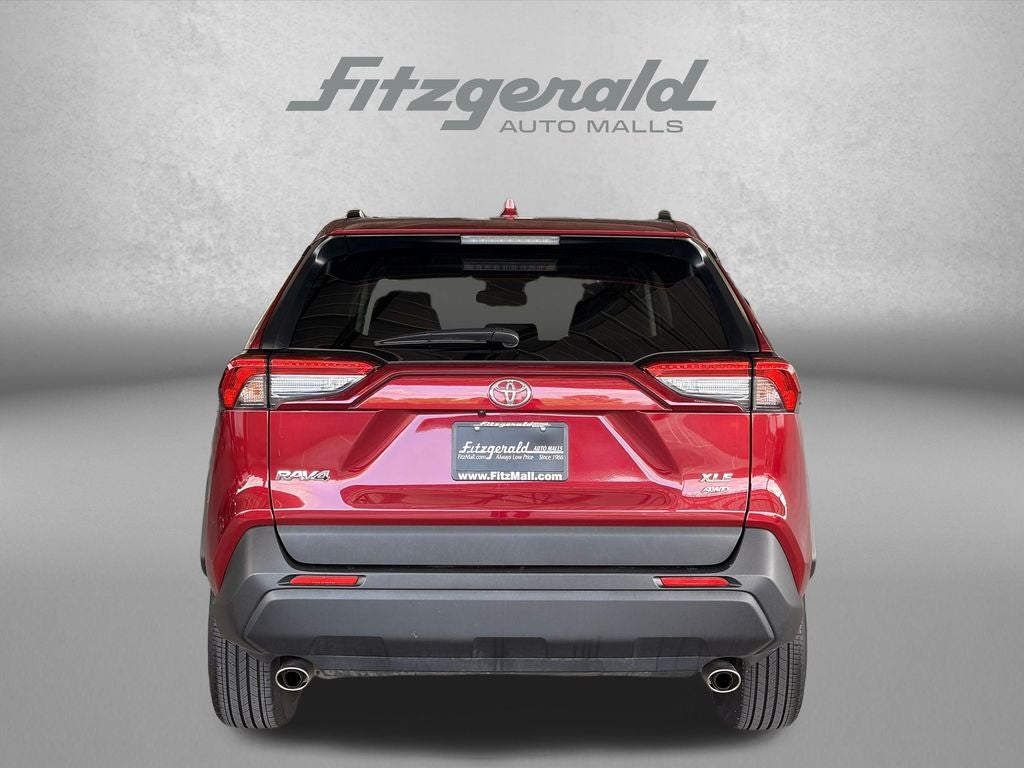 2025 Toyota RAV4 XLE