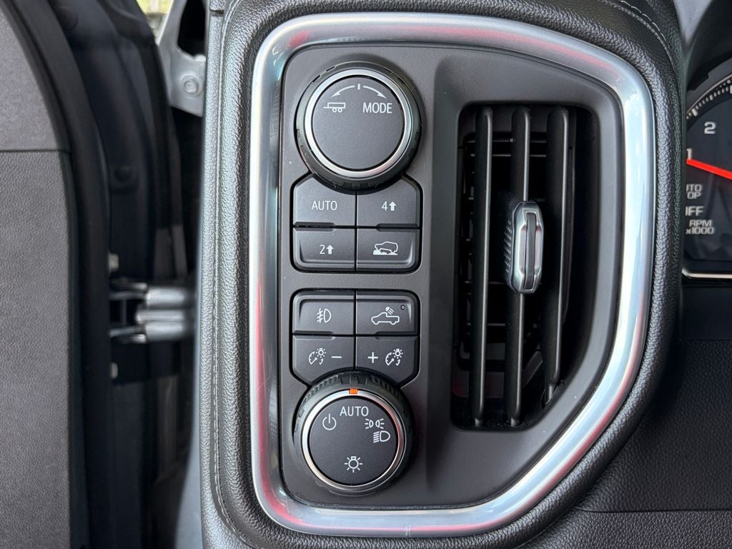 2020 Chevrolet Silverado RST