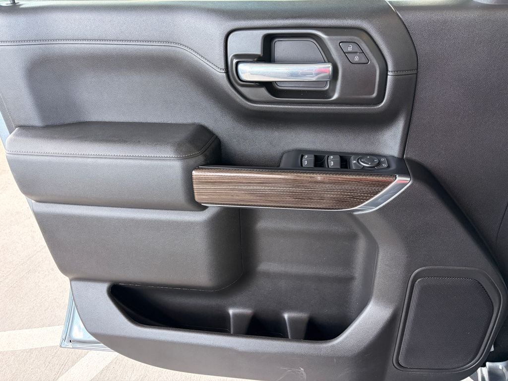 2020 Chevrolet Silverado RST