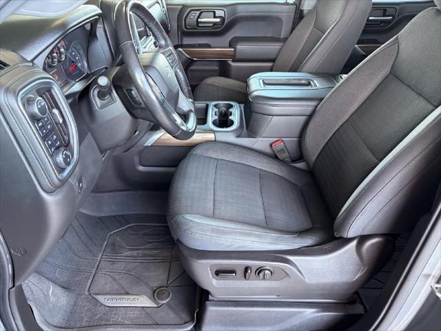 2020 Chevrolet Silverado RST