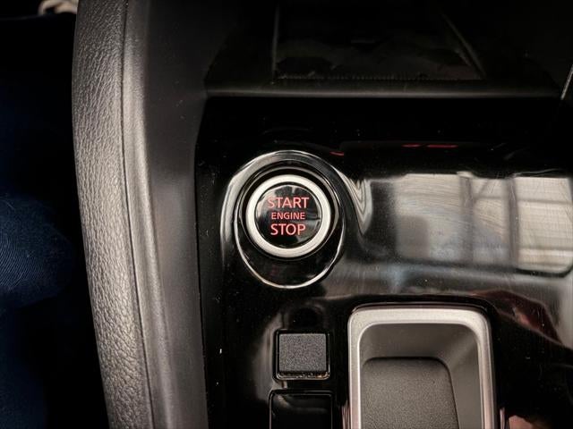 2023 Nissan Versa 1.6 SV