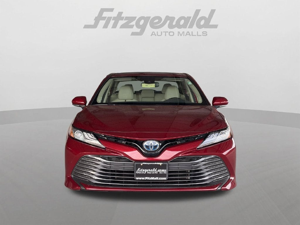 2019 Toyota Camry Hybrid XLE