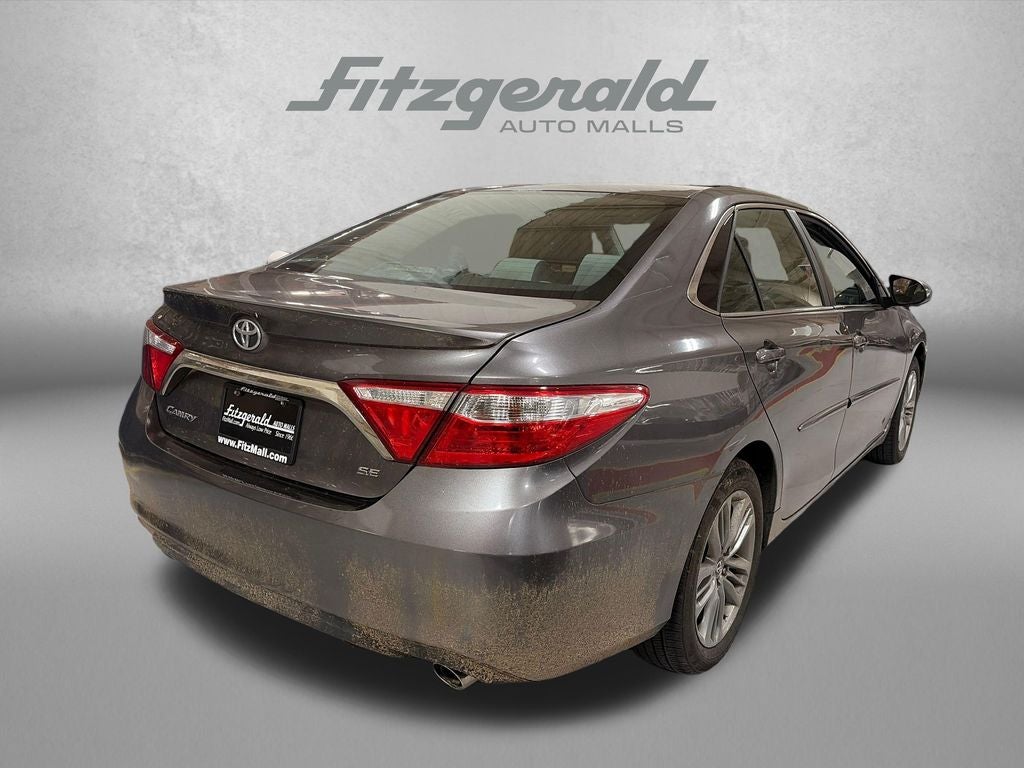 2016 Toyota Camry SE