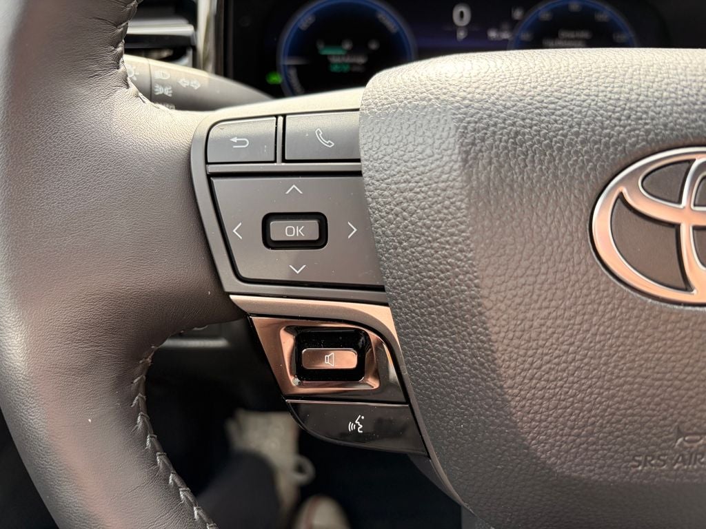 2025 Toyota CAMRY XSE