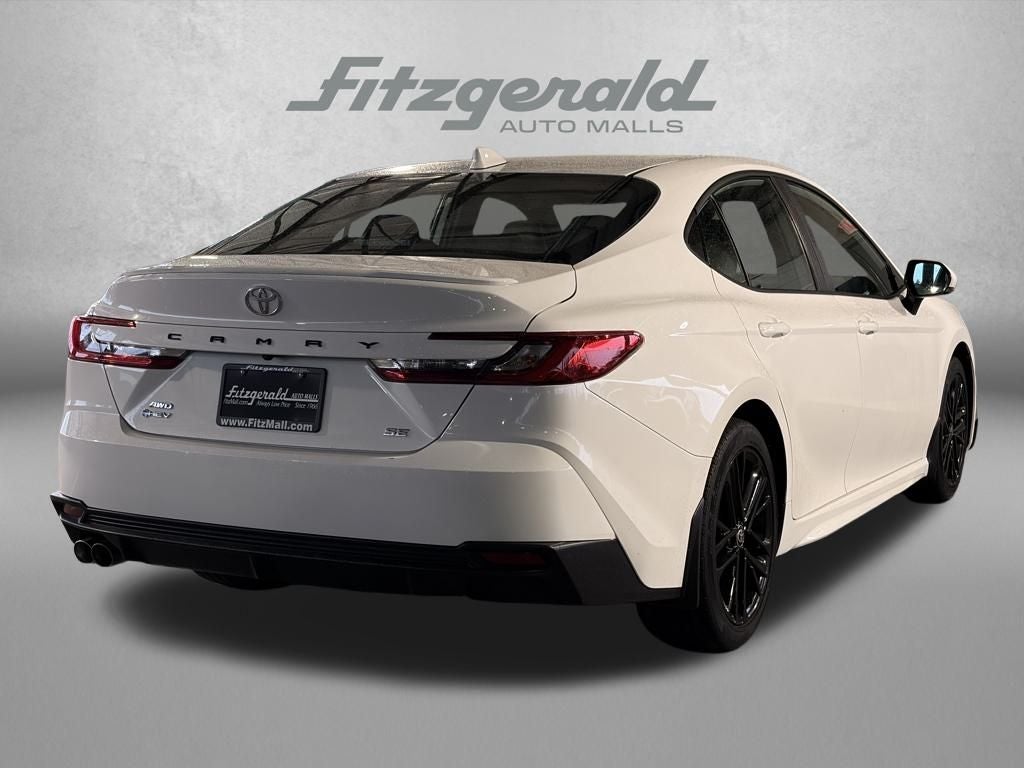 2025 Toyota CAMRY SE