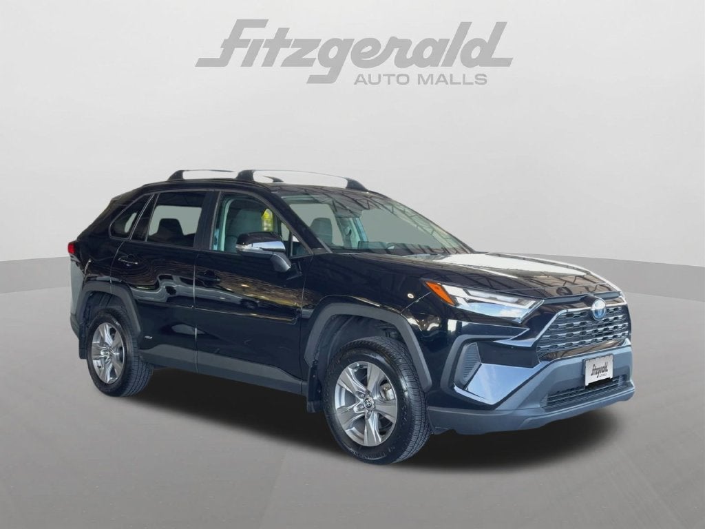 2022 Toyota RAV4 Hybrid XLE