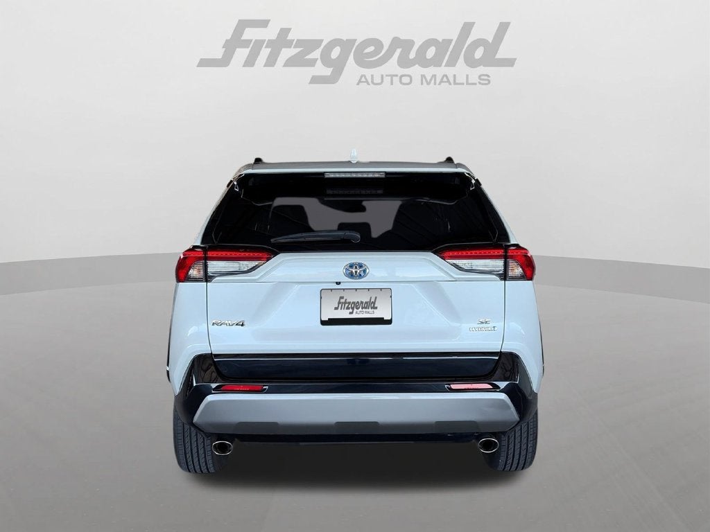 2024 Toyota RAV4 Hybrid SE
