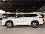 2025 Toyota Highlander Hybrid XLE