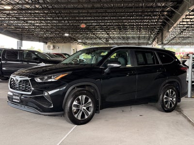2026 Toyota Highlander XLE