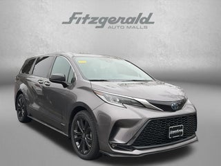 2021 Toyota SIENNA XSE XSE 7 Passenger