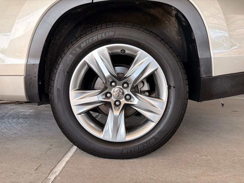 2015 Toyota HIGHLANDER Limited Platinum V6