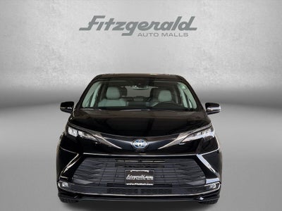 2024 Toyota SIENNA XLE XLE 8 Passenger