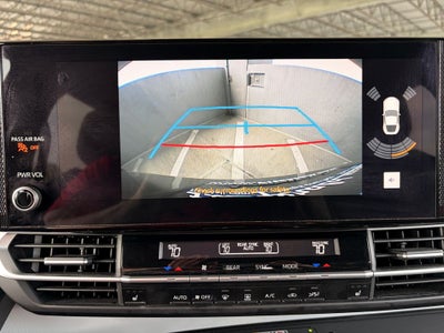 2025 Toyota SIENNA XLE XLE 8 Passenger