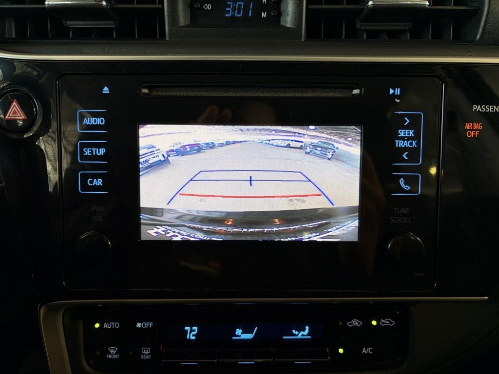 2017 Toyota COROLLA LE