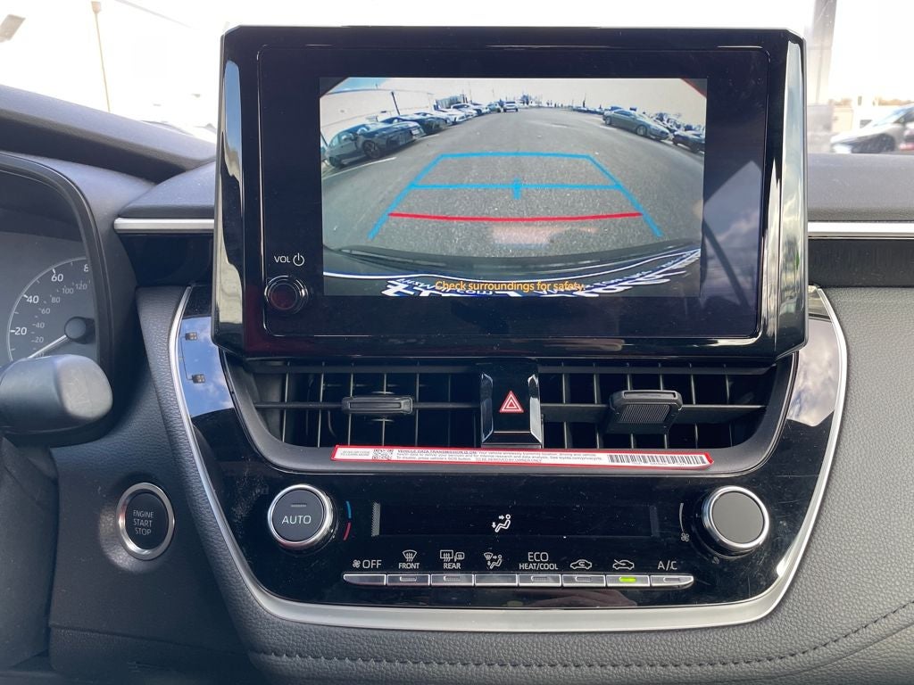 2025 Toyota COROLLA SE