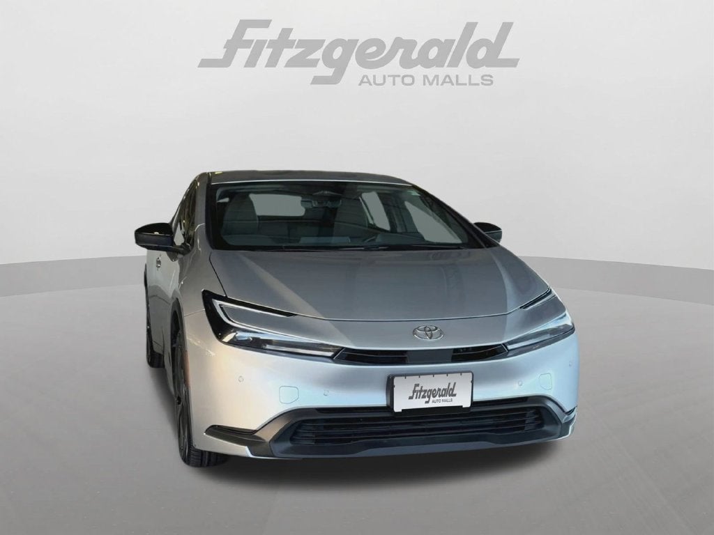 2025 Toyota Prius LE