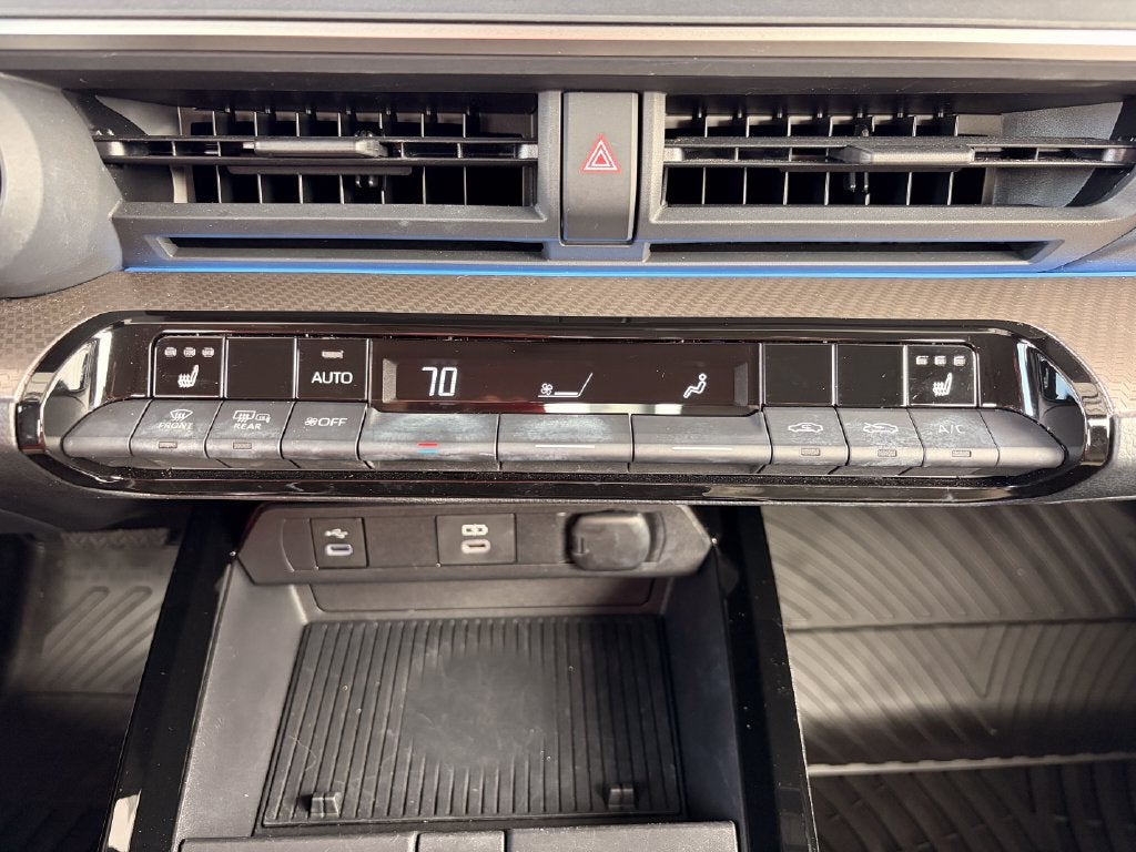 2024 Toyota Prius XLE