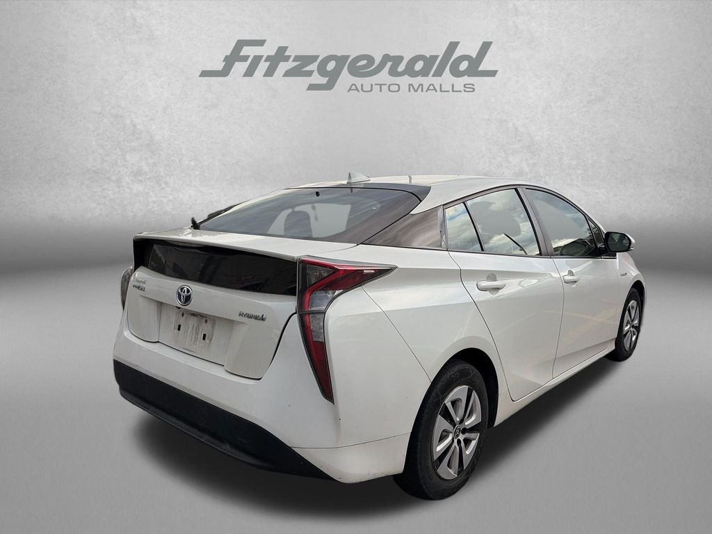 2016 Toyota PRIUS Three