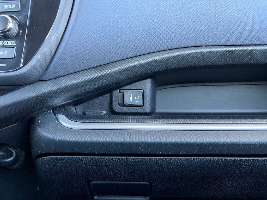 2015 Toyota PRIUS c Two