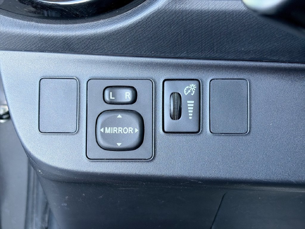 2015 Toyota PRIUS c Two