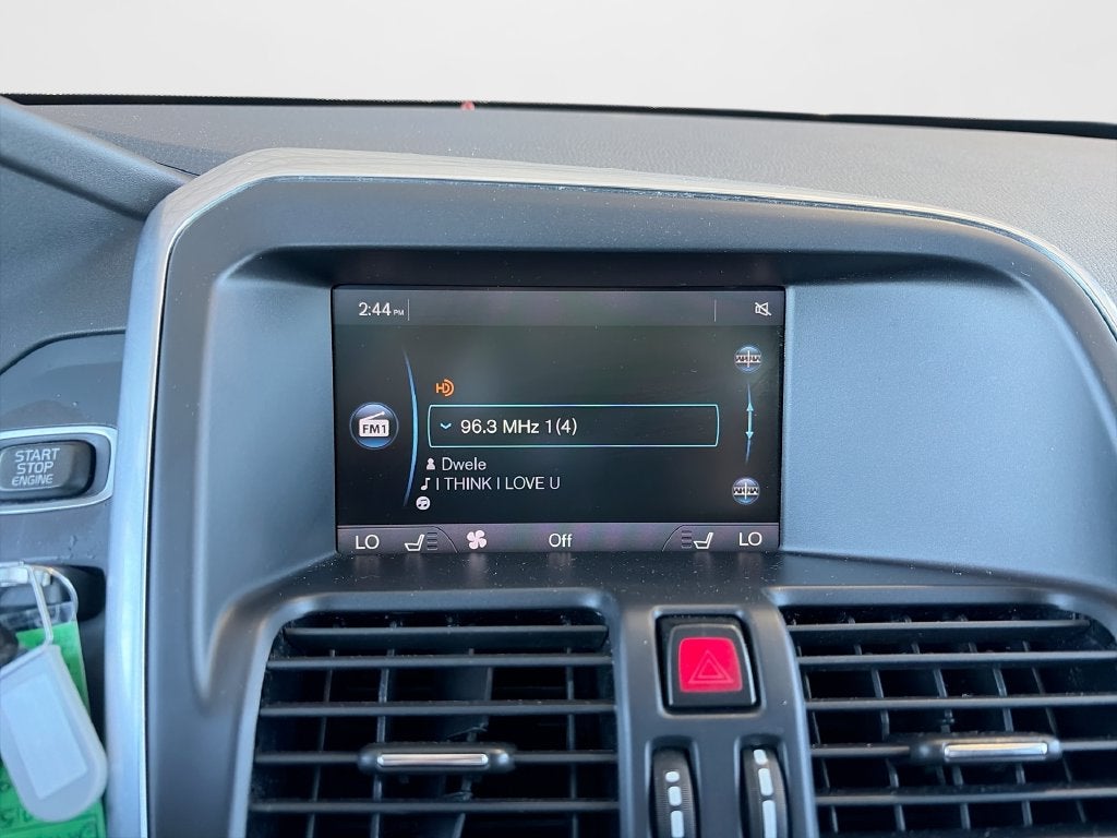 2015 Volvo XC60 T5 Premier Plus