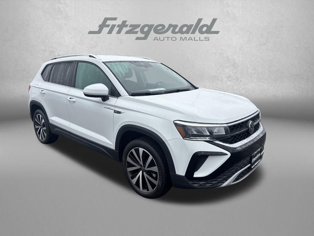 2024 Volkswagen Taos 1.5T SE