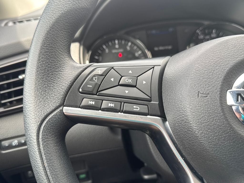 2022 Nissan Rogue Sport S