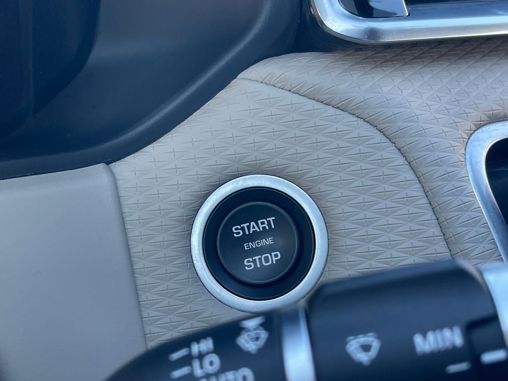 2021 Land Rover Range Rover Velar P250 R-Dynamic S