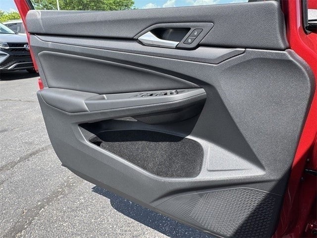 2025 Volkswagen Golf GTI 2.0T SE