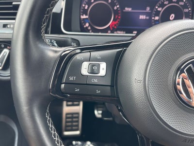 2018 Volkswagen Golf R DCC & Navigation 4Motion