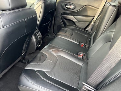 2022 Jeep Cherokee Latitude Lux