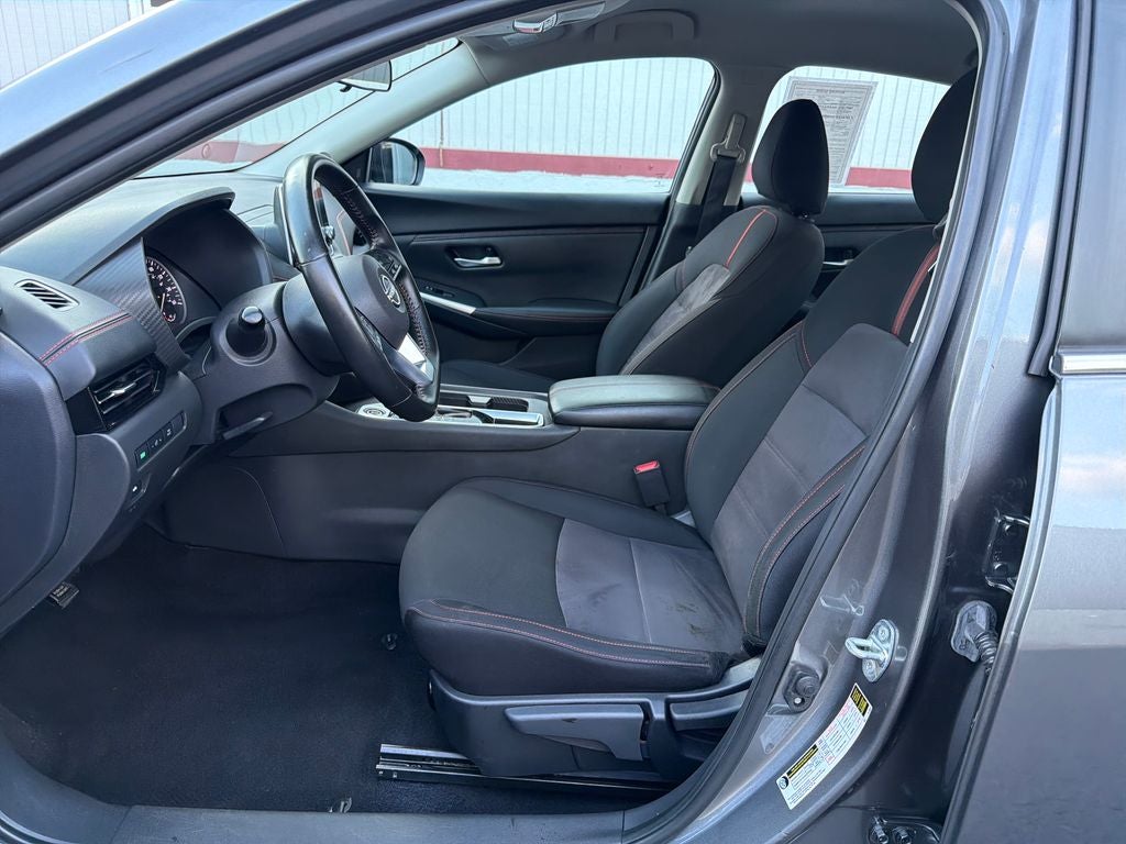 2025 Nissan Sentra SR
