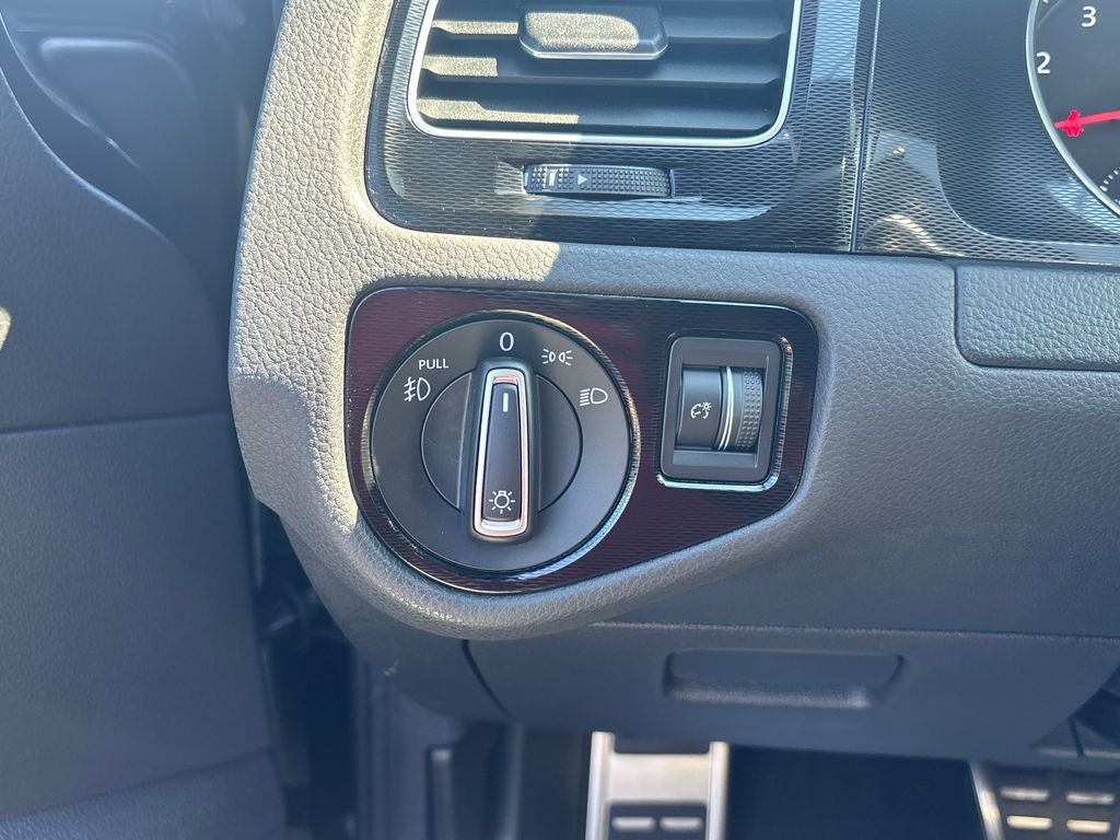 2017 Volkswagen Golf GTI S