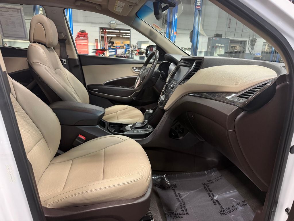 2017 Hyundai Santa Fe Sport 2.4 Base