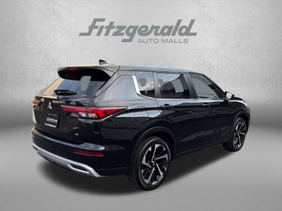 2024 Mitsubishi Outlander SE