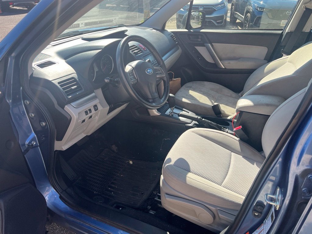 2015 Subaru Forester 2.5i