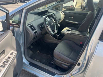 2013 Toyota Prius v Three