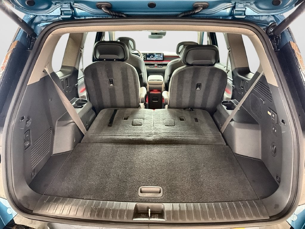 2024 Kia EV9 Land